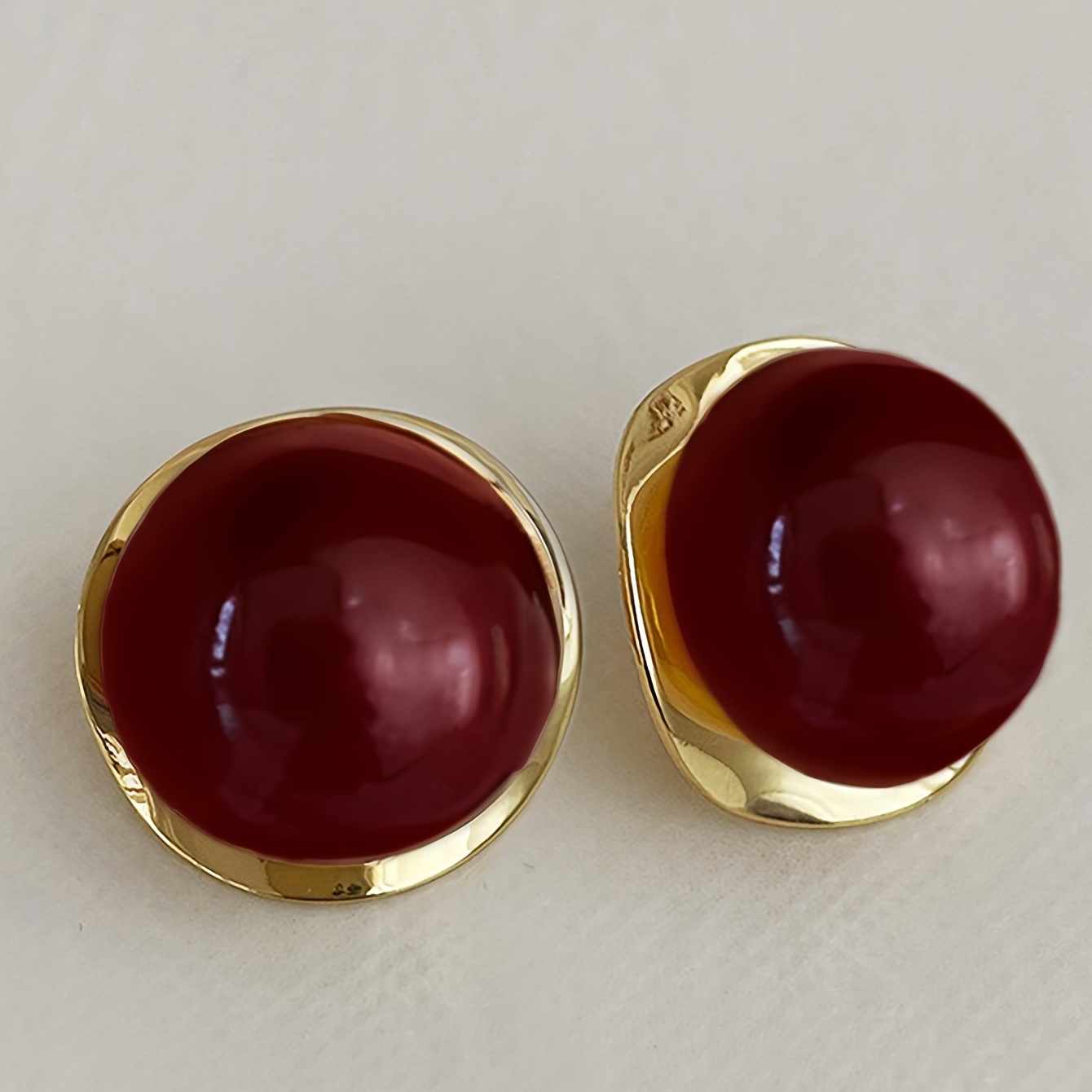 Women's Retro High-End Imitation Pearl Round Earrings, Elegant
